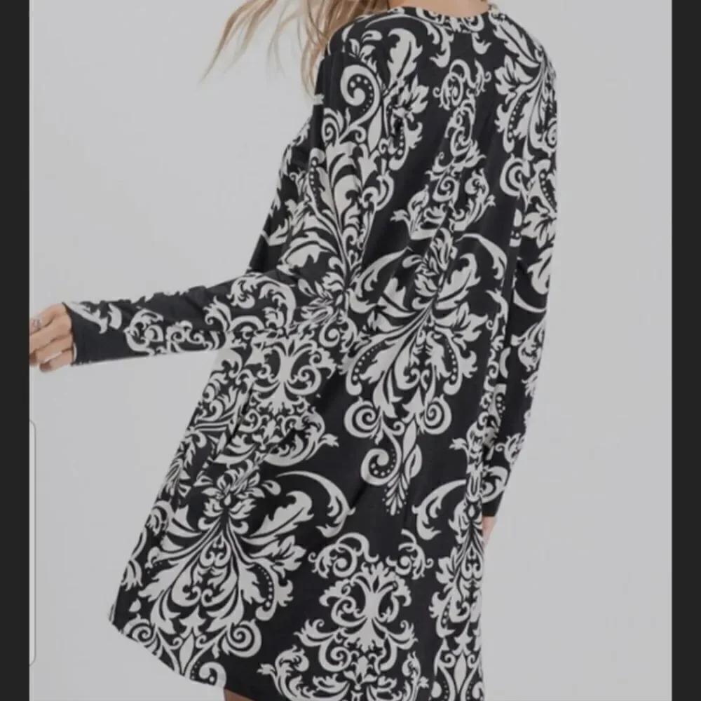 Chic soul Black and white paisley swing dress with pockets Sz XXL - Picture 3 of 11
